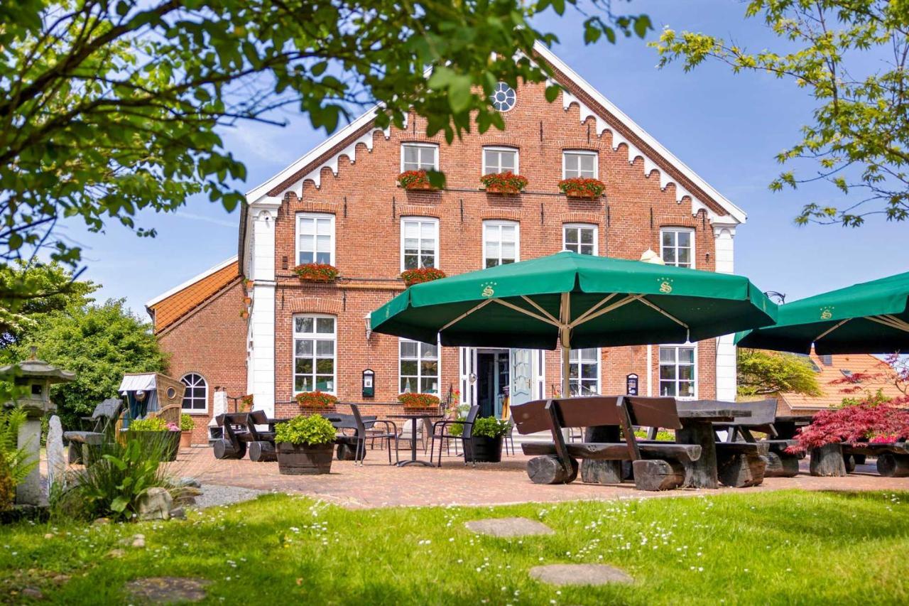 Hotel Landhaus Steinfeld Greetsiel Exterior foto